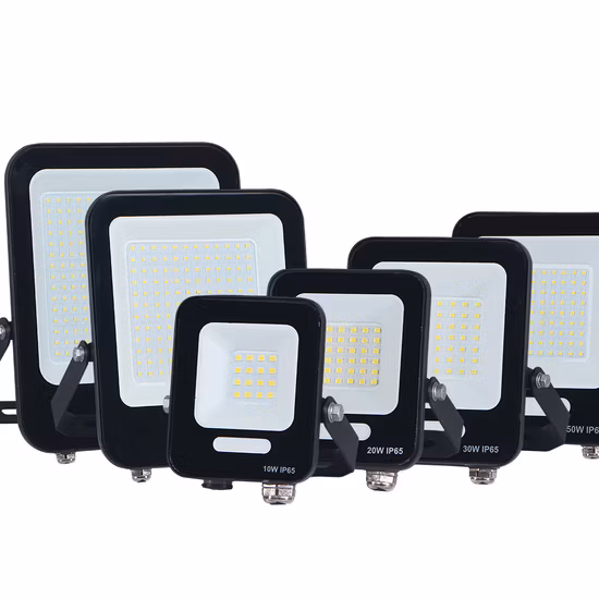 Proyector LED de aluminio resistente al agua para exteriores de alto brillo 150W 12V para jardín